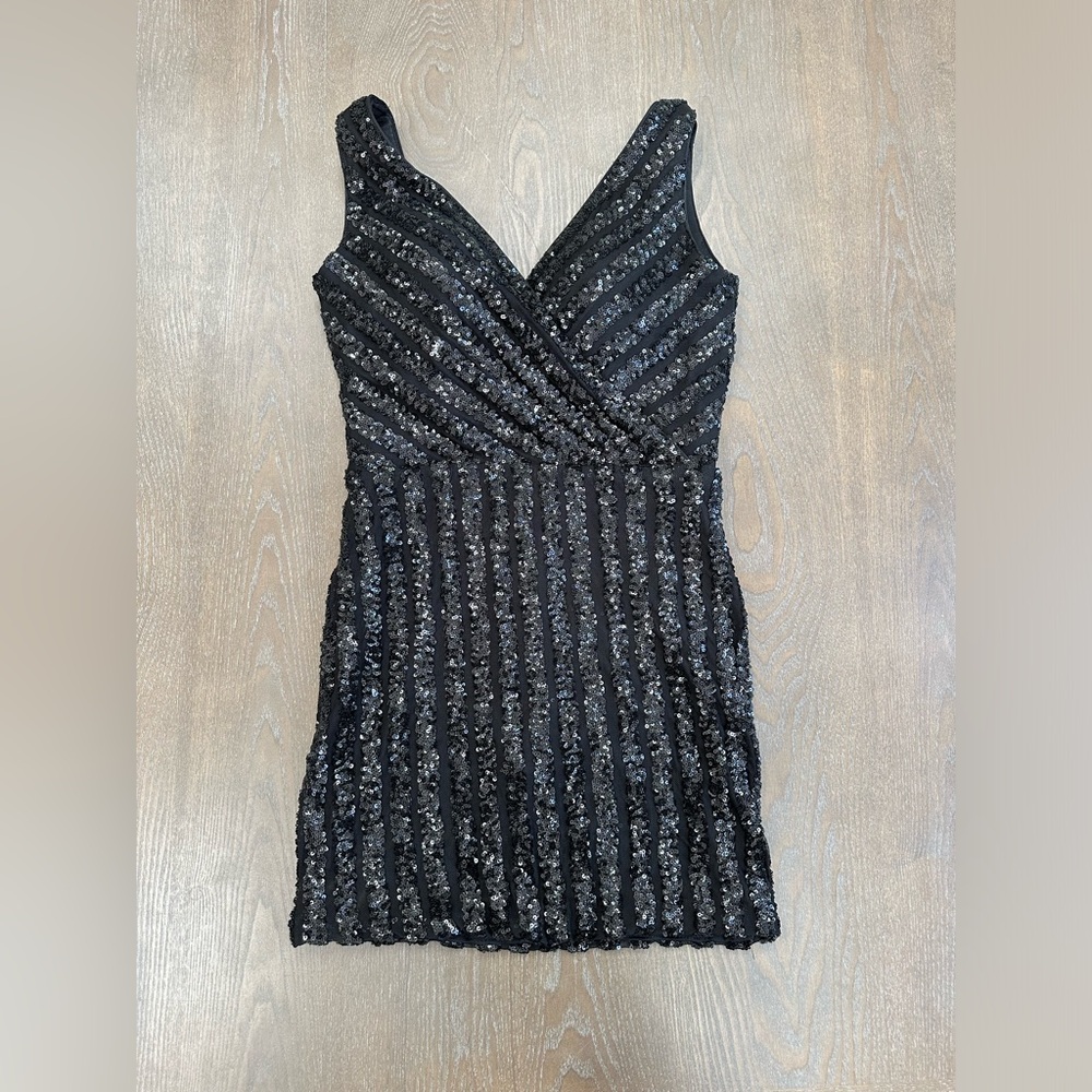 BLACK SPARKLY MINI DRESS